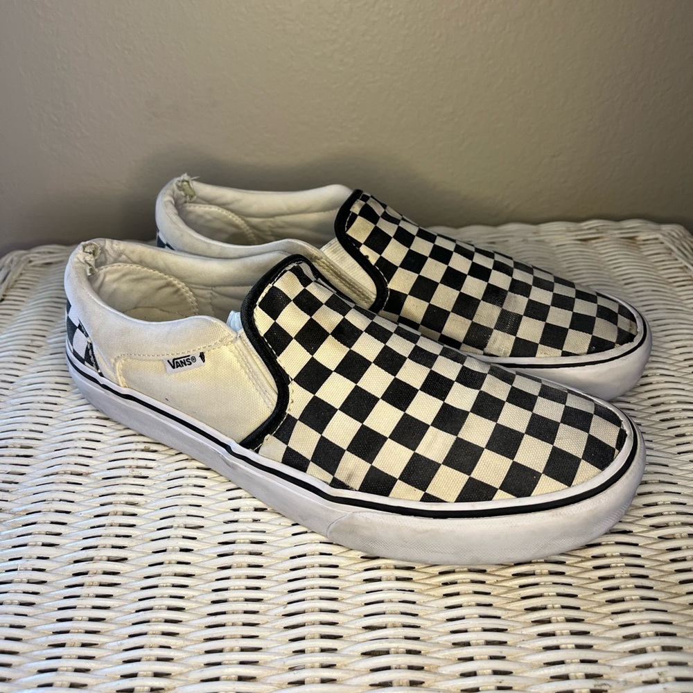 Size 10- Men’s Classic Checkered Vans Skating Slip Ons